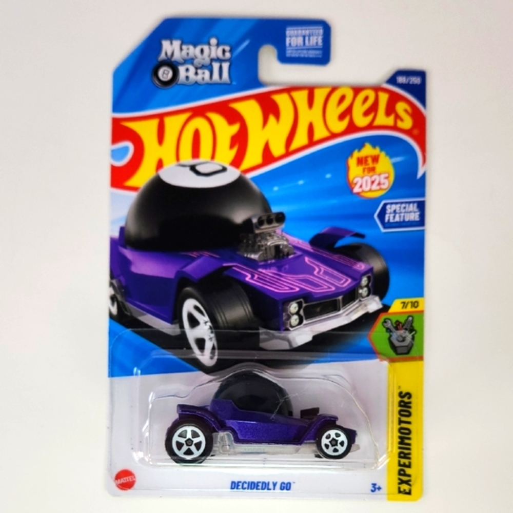 Hot Wheels Magic 8 Ball, Experimotors 7/10, 2025 NWT